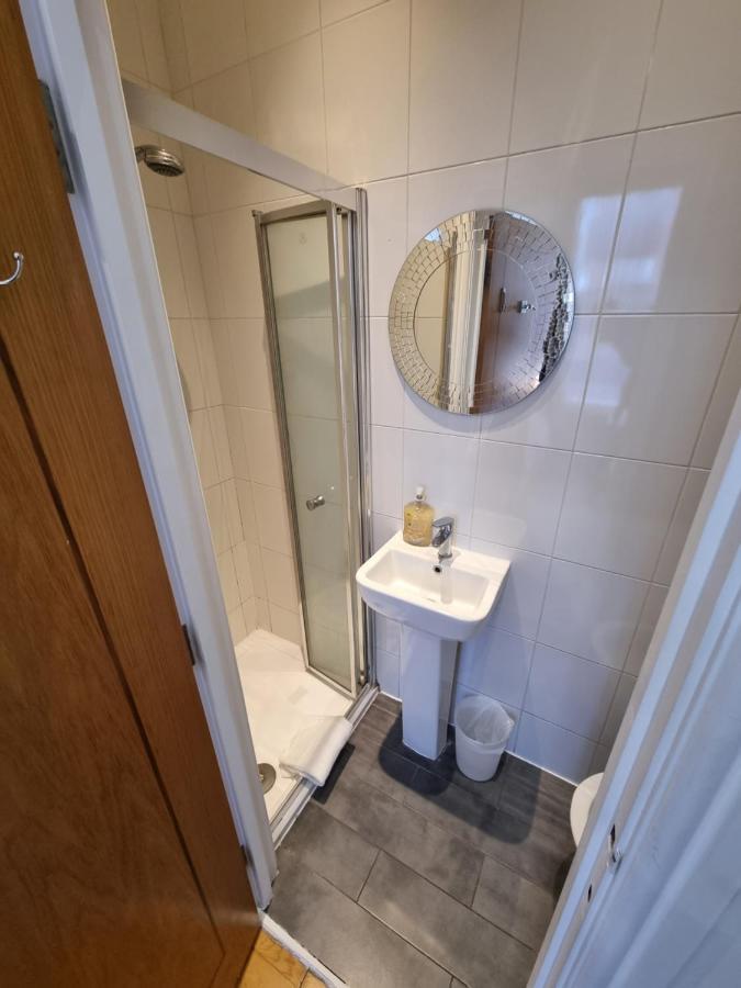 Hotel Horangee Pocha Londra Esterno foto